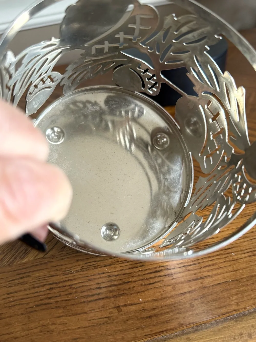 Bath & Body Works Slatkin Co. Silver Metal Acorn Leaves Three Wick Candle Holder